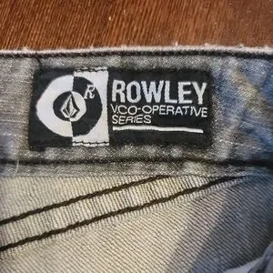 VOLCOM ボルコム ROWLEY JEAN デニムパンツ ジェフローリー volcom - VOLCOM ボルコム ROWLEY JEAN デニムパンツ ジェフ